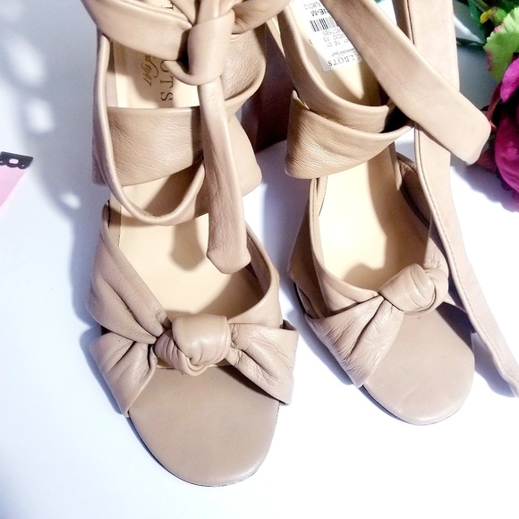 Talbots Shoes - Talbots strappy nude heels